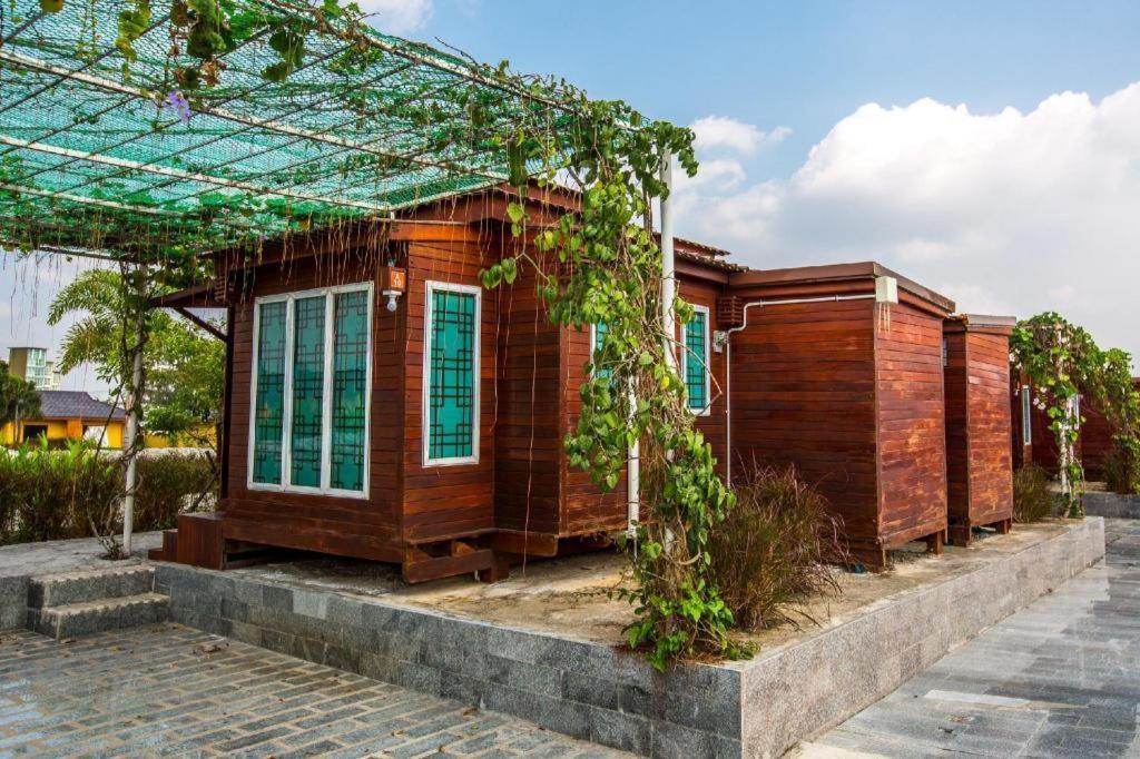 Prew Lom Chom Nam Resort Ban Phan Sadet Nok Exterior photo