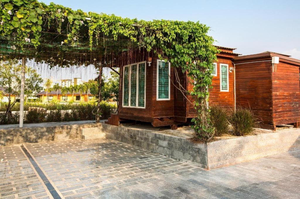 Prew Lom Chom Nam Resort Ban Phan Sadet Nok Exterior photo