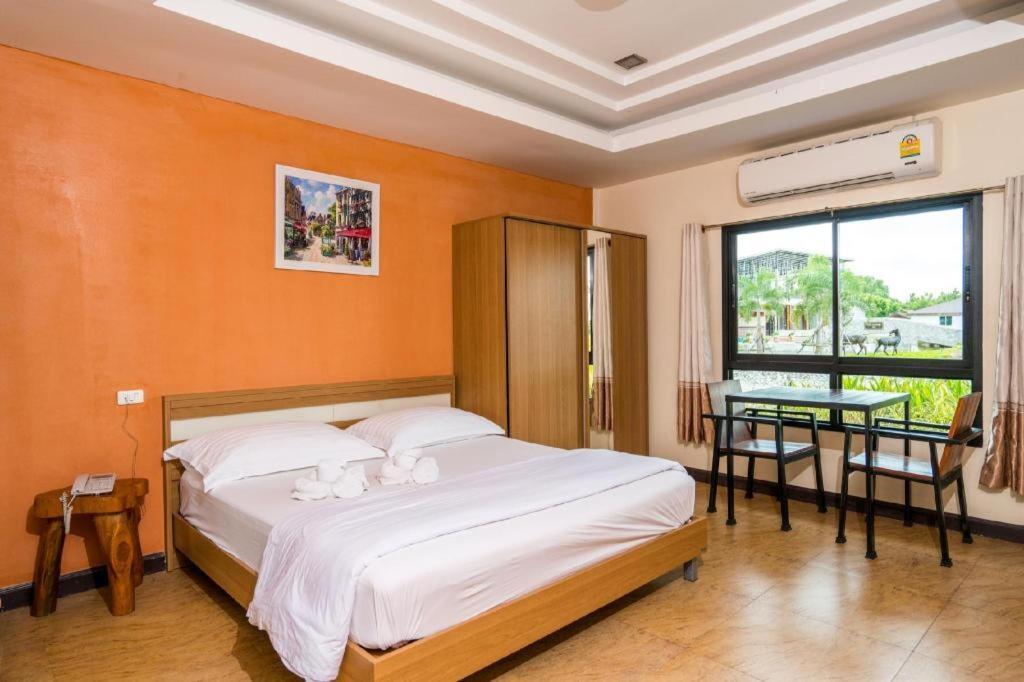 Prew Lom Chom Nam Resort Ban Phan Sadet Nok Exterior photo